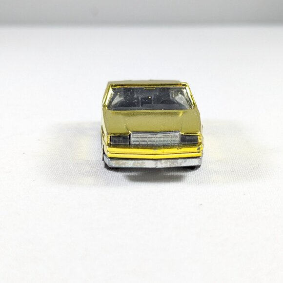 Vintage Majorette gold chrome Cadillac #253 convertible diecast toy car - Picture 4 of 9